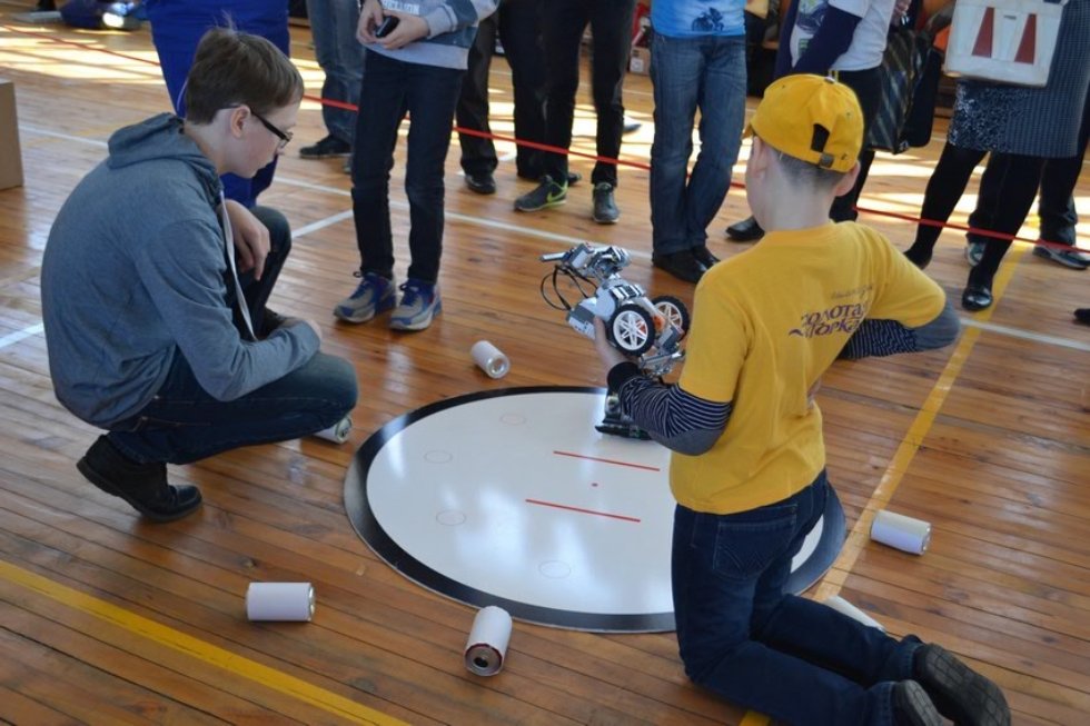 � ���������� ��������� ��� ����������� ������ ������������ LEGO-�������