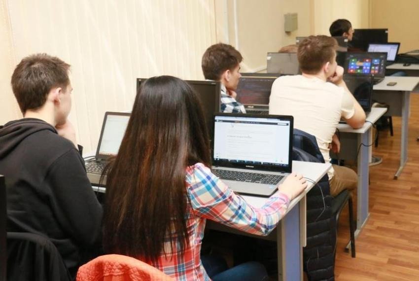 Open Lecture by IT-Researcher from Swiss German University in KFU