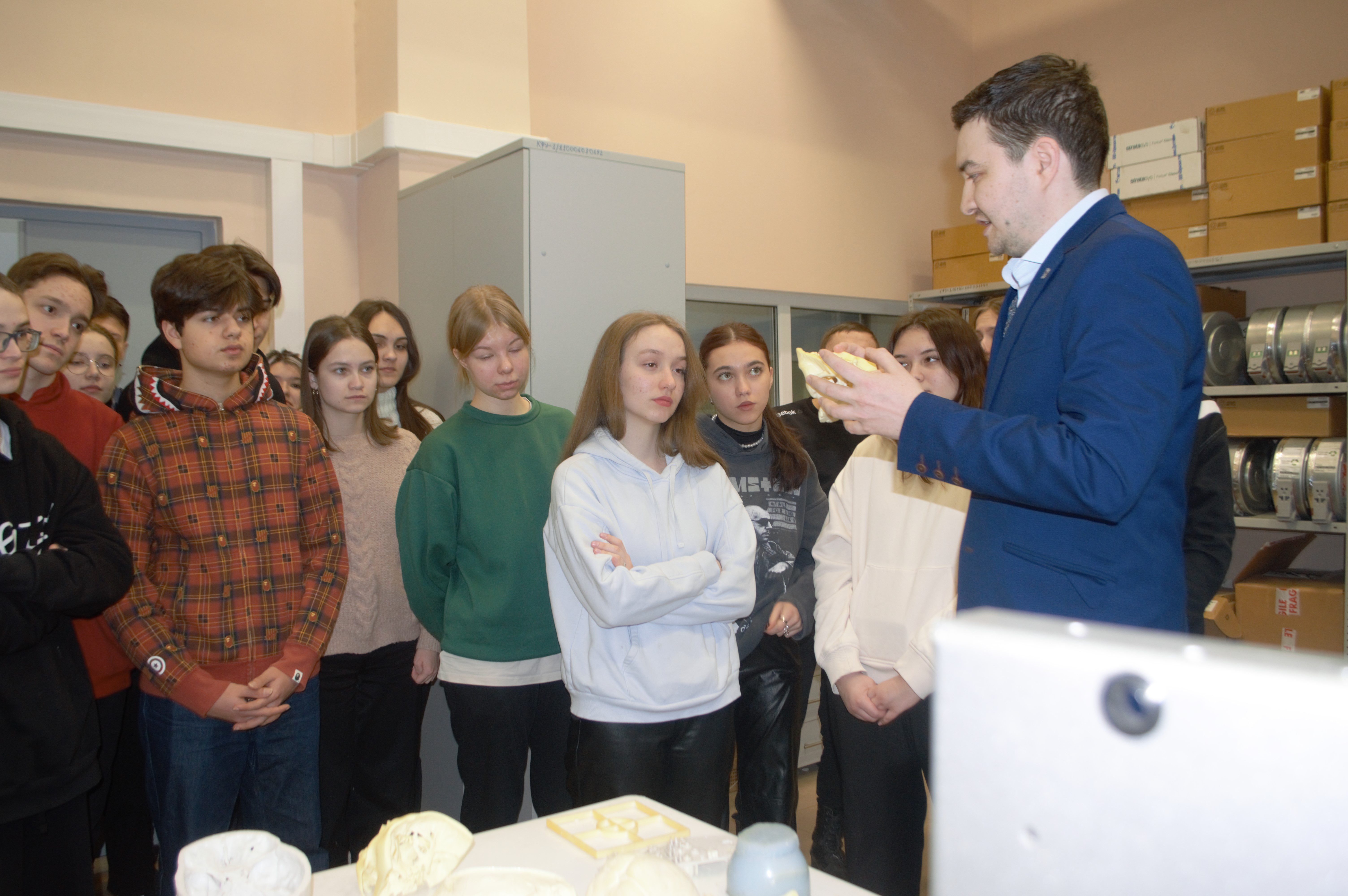 День открытых дверей прошел в Инженерном институте День открытых дверей прошел в Инженерном институте