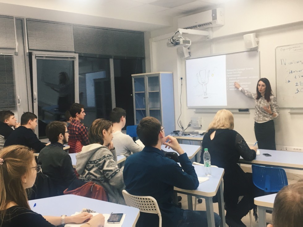 An invited Associate Professor from Tomsk State University gave lectures at the Higher Institute of Information Technologies and Intelligent Systems ,ITIS, LIRS, TSU, robotics, social robotics, intelligent robotics