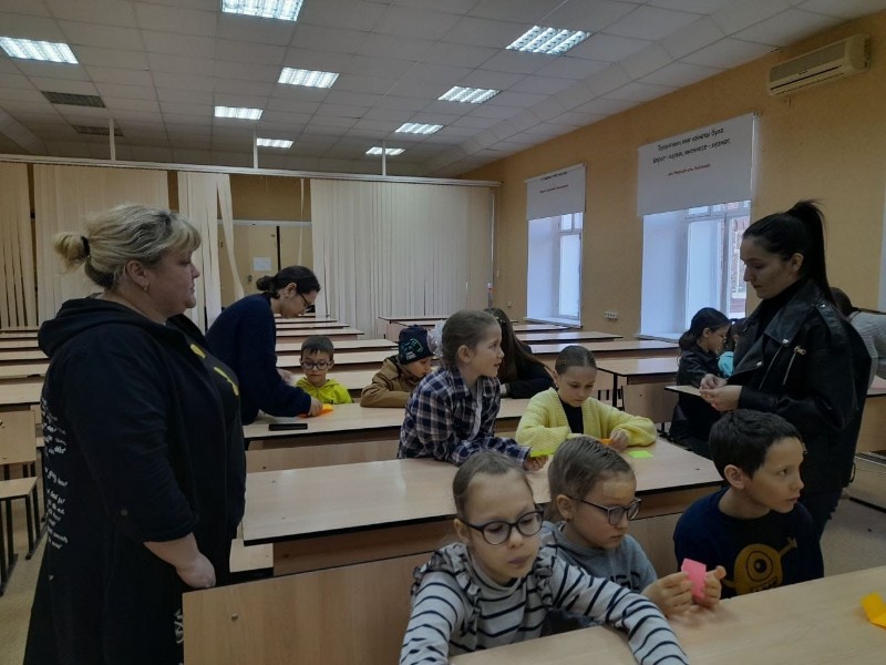 Увлекательные занятия для 'почемучек' прошли в Детском университете Увлекательные занятия для 'почемучек' прошли в Детском университете