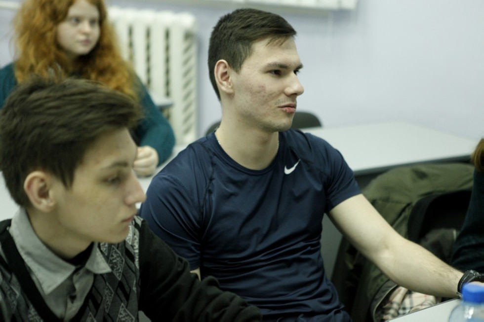 В Елабужском институте КФУ прошла очередная встреча киноклуба В Елабужском институте КФУ прошла очередная встреча киноклуба