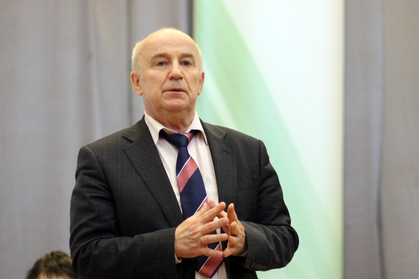 В Казани стартовал заключительный этап XXIV Всероссийской олимпиады школьников по информатике В Казани стартовал заключительный этап XXIV Всероссийской олимпиады школьников по информатике