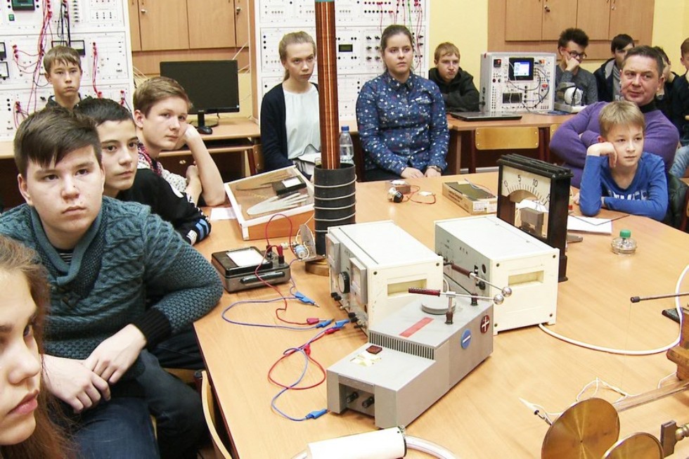 Residents of Yelabuga were presented the 'Night of Science'