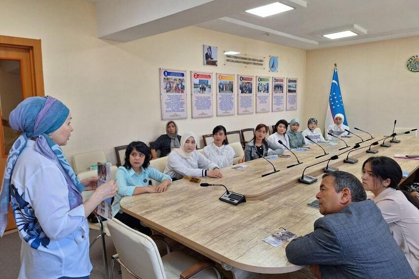 Преподаватели Елабужского института провели профориентационные встречи в учебных заведениях Узбекистана Преподаватели Елабужского института провели профориентационные встречи в учебных заведениях Узбекистана