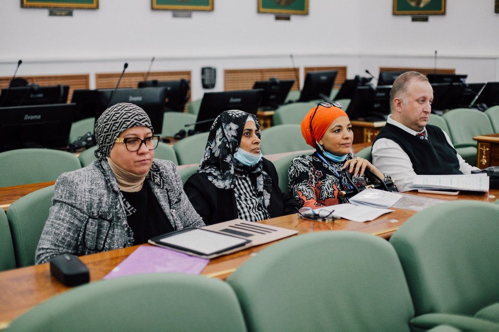 ������ �� �������������� ������ � ������ ��������� � ���