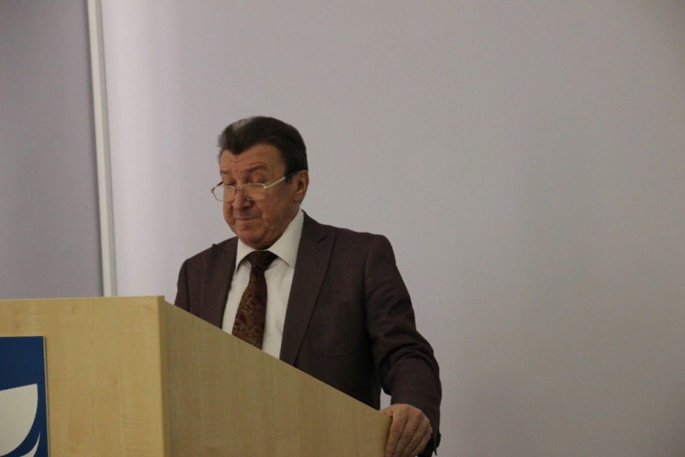 � ���������������: ������������ � ���������