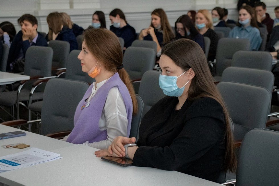 ������� '���������������' ����� �������� �������� ������ '�, ������ ������-���'