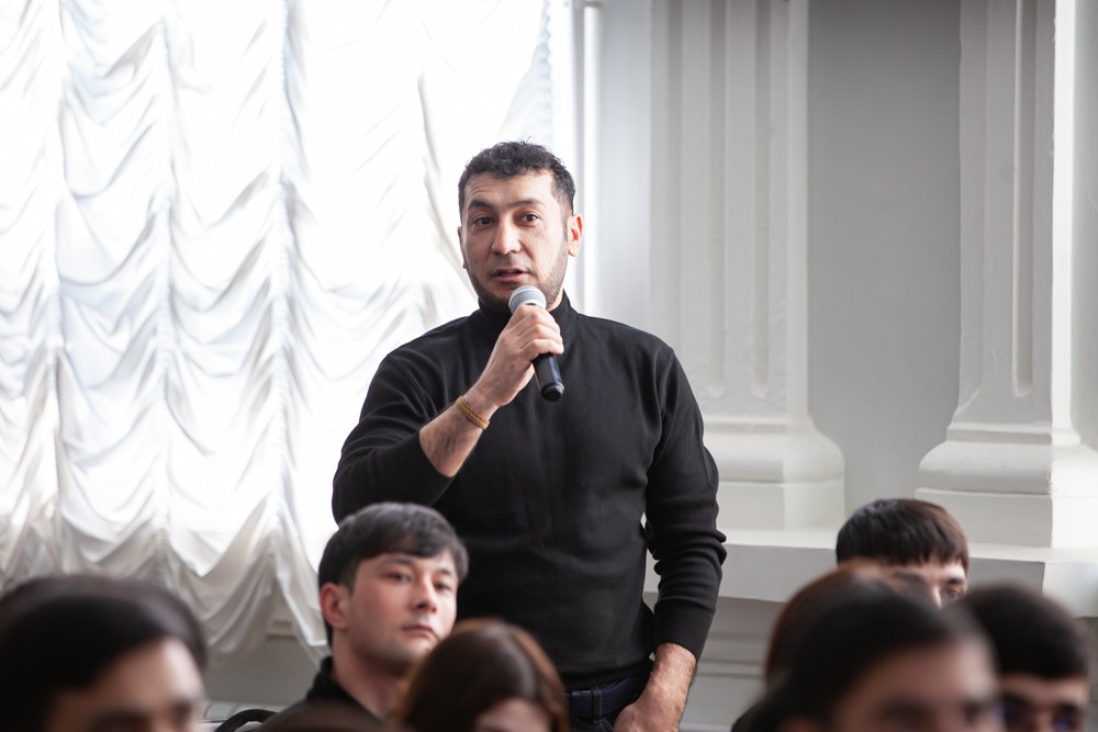 ����������� ������ ������������� � �. ������ ������� � ���������� ��������� ���