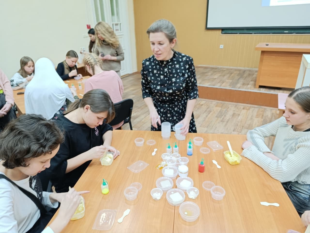 Прошел мастер-класс по созданию мыла Прошел мастер-класс по созданию мыла