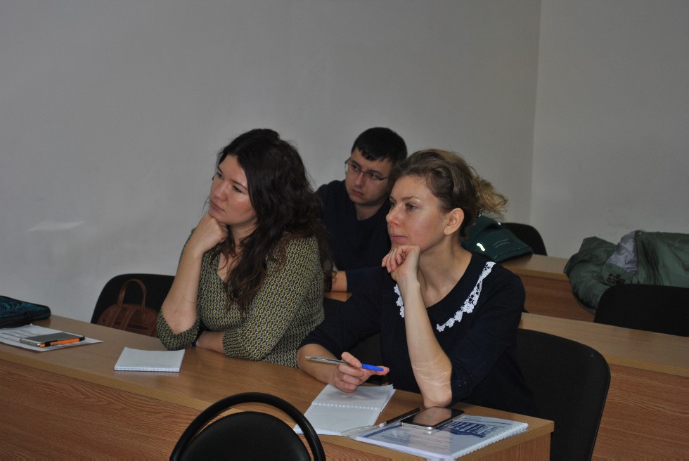 ����������� '�������' � '���������������' ������� ������������ �������������� �  ������������ ��������� ������� � ���