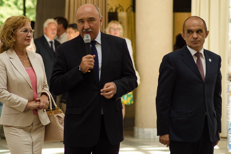 ������������� ��������� �������� �������� � �������