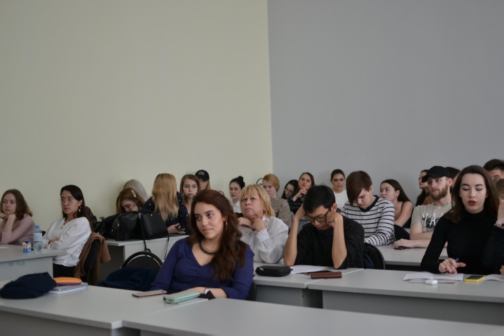 ����� ������������ ����� ����