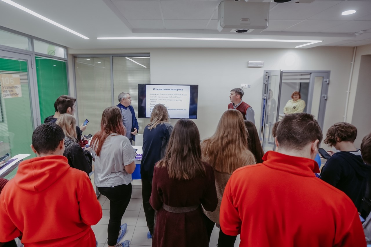 Участие доцента А.Ф.Галимянова в научном десанте КФУ. Участие доцента А.Ф.Галимянова в научном десанте КФУ.