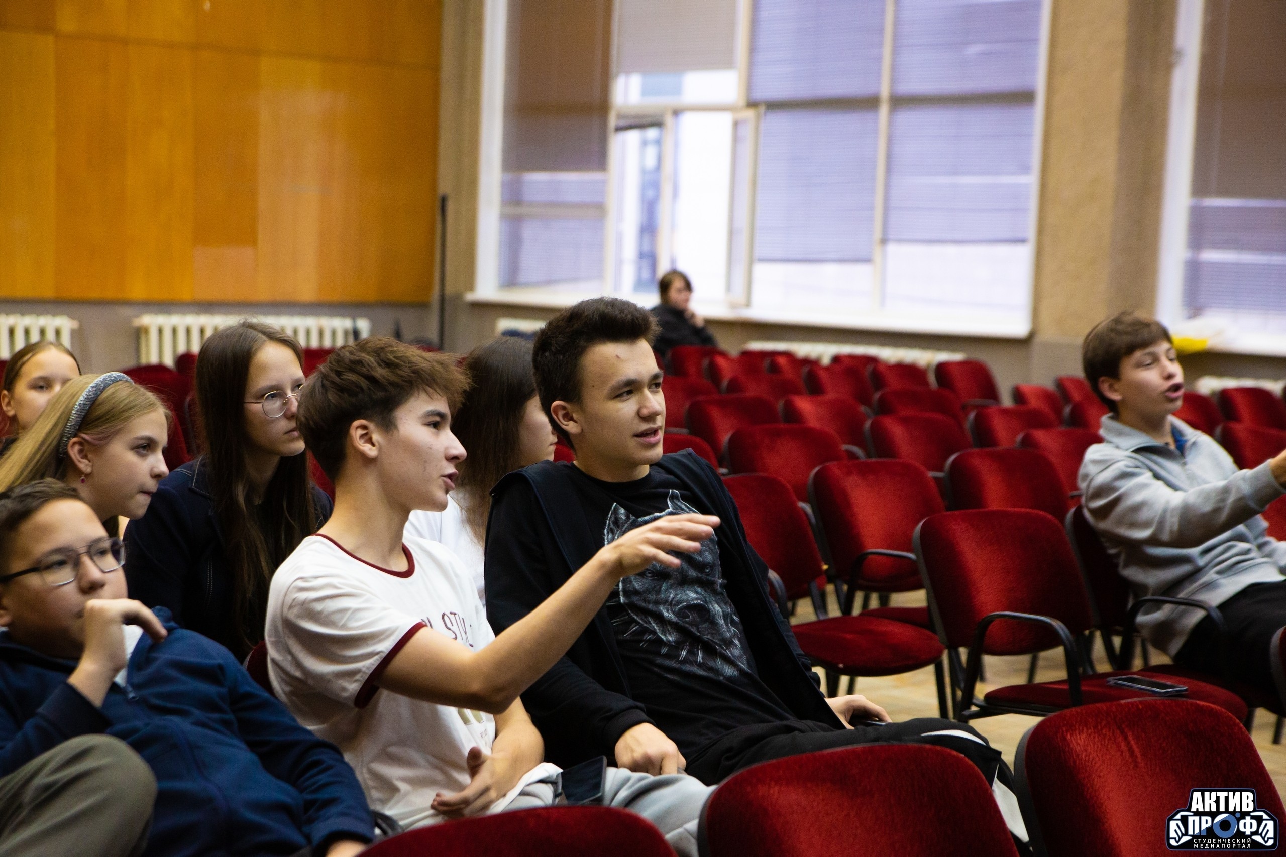 Командный дух и эрудиция Командный дух и эрудиция