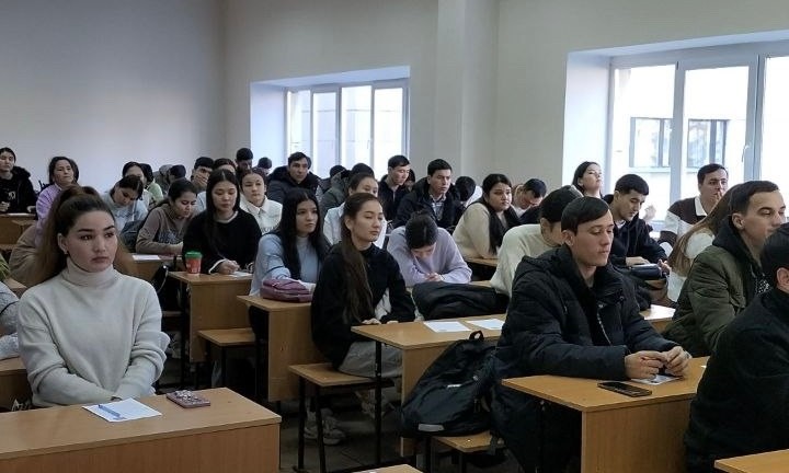 Важный разговор с иностранными студентами Важный разговор с иностранными студентами