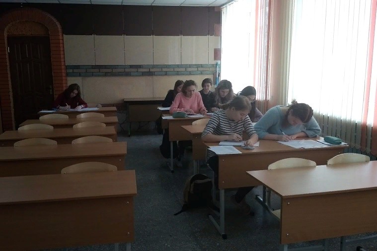 Встречи с обучающимися продолжаются Встречи с обучающимися продолжаются