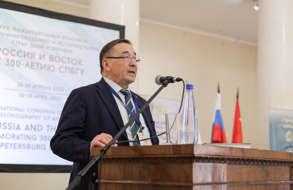 Профессор КФУ Рамиль Валеев стал участником Международного конгресса по востоковедению ,имо