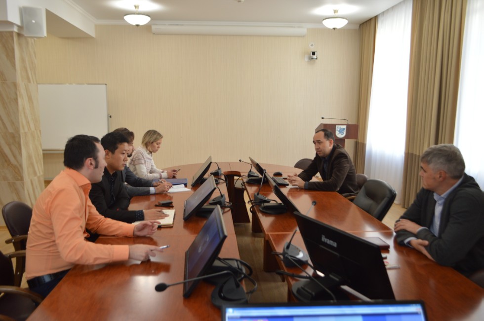 ��������� �������� WEIDONG CLOUD EDUCATION GROUP �������� ���������� �������� ���