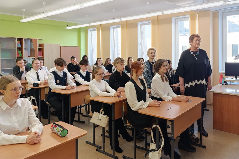 ���������� ���������� � ������� III ������������� ���������-�������������� ��������� ���������� '���������� ? ������ � ������ �� ��������?' ,���������� �������� ���