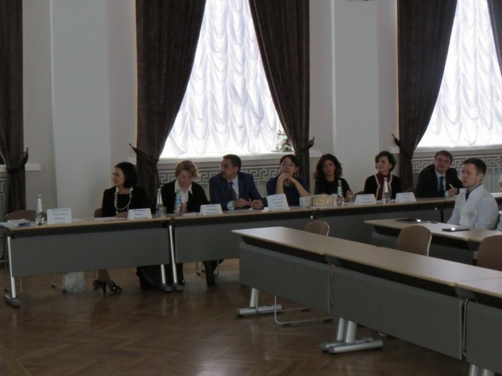 ������ ������������� ������������ ��������� �� ������������, ����������� 80-����� ������������ ������� ����� ���������� ���������, ������������ ����������� ������, ���������� ���������� ���������� ����������������� ������������� ������� �����������