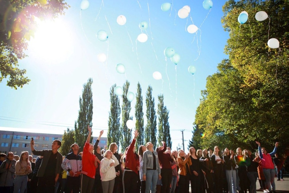 21 �������� - ������������� ���� ����