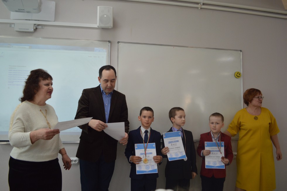 ����� ��������� ���� ������������� 