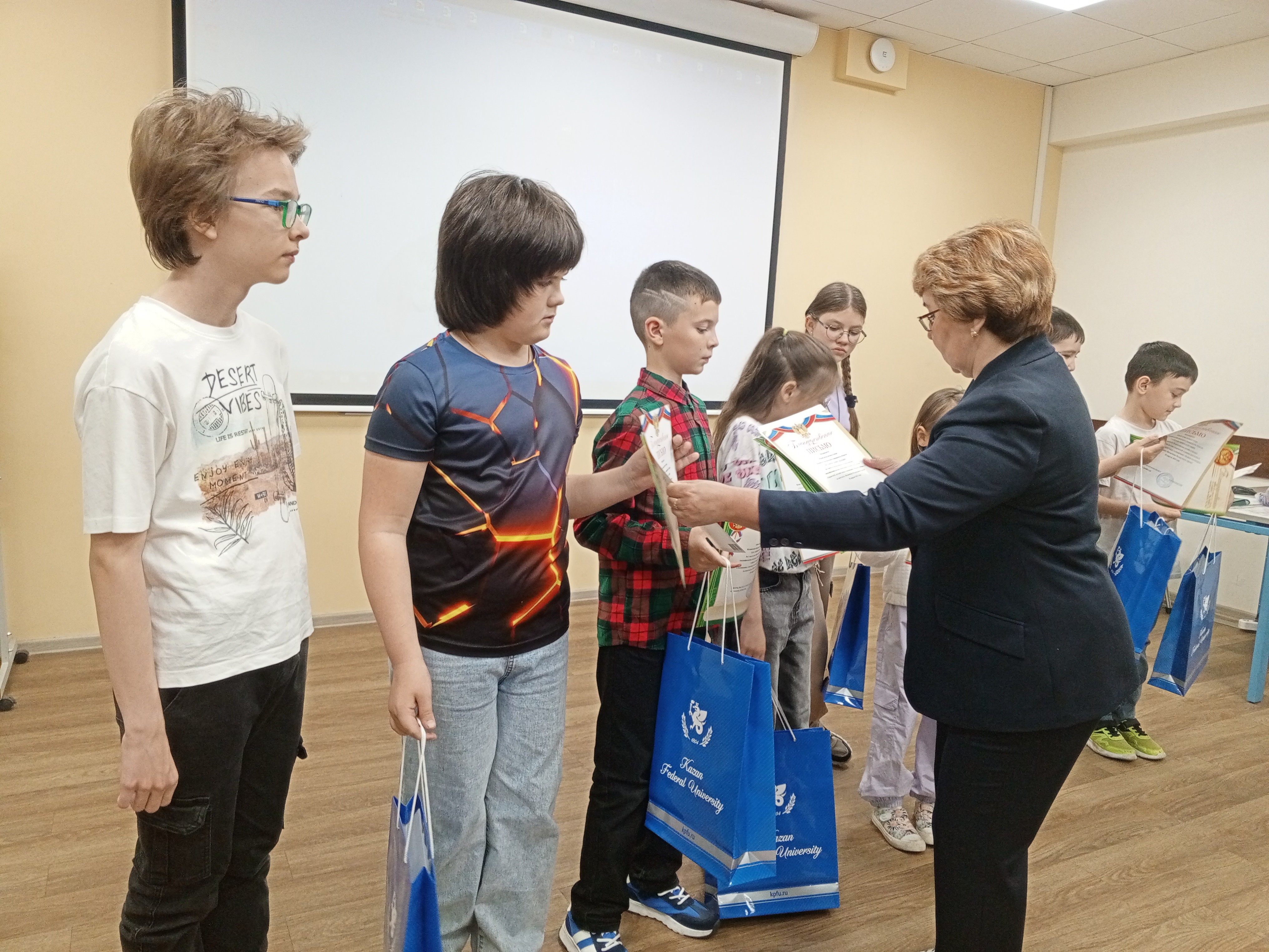 ������� ����� ��� '������': ��������, ����� ���������, �����������