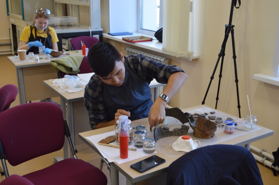 ��������� ���� �������� ���������� �������� � ��������� ������������ ������ ���