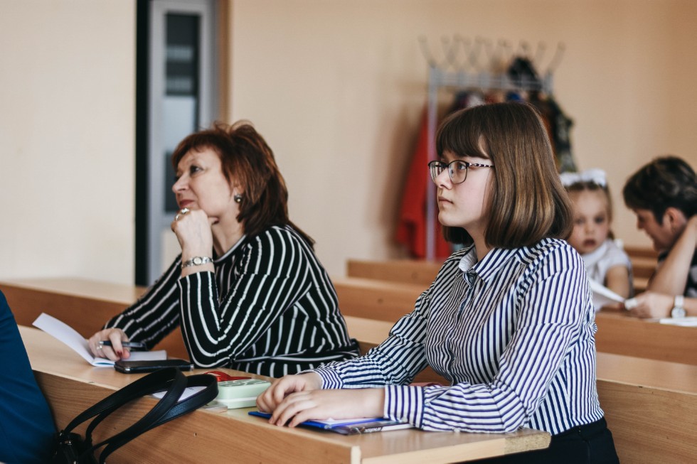 ����� ��������� ���� ������������� 