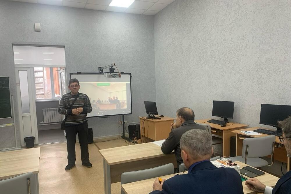 Прошла работа секций по математике, информатике и цифровому образованию Прошла работа секций по математике, информатике и цифровому образованию