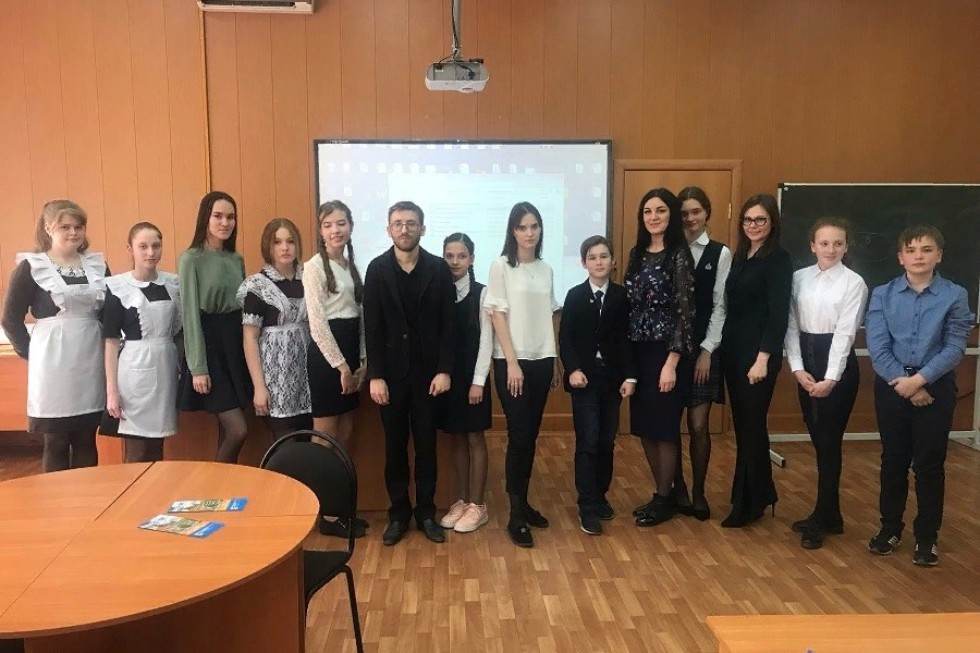 ��������� ���������� ������� ������ ���� � ����� � ���������� ��������� ���