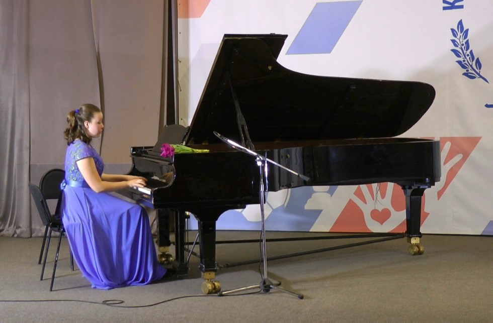 Гениальная музыка Чайковского прозвучала на музыкально-образовательном лектории Гениальная музыка Чайковского прозвучала на музыкально-образовательном лектории