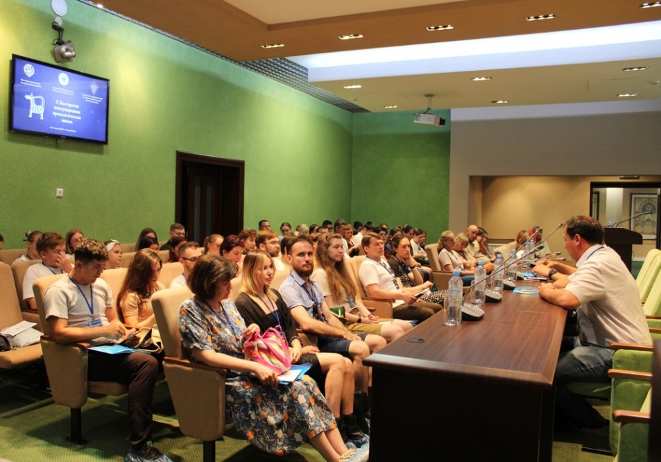 Студенты и сотрудники Елабужского института КФУ стали участниками юбилейной Х Международной археологической школы в Болгаре Студенты и сотрудники Елабужского института КФУ стали участниками юбилейной Х Международной археологической школы в Болгаре