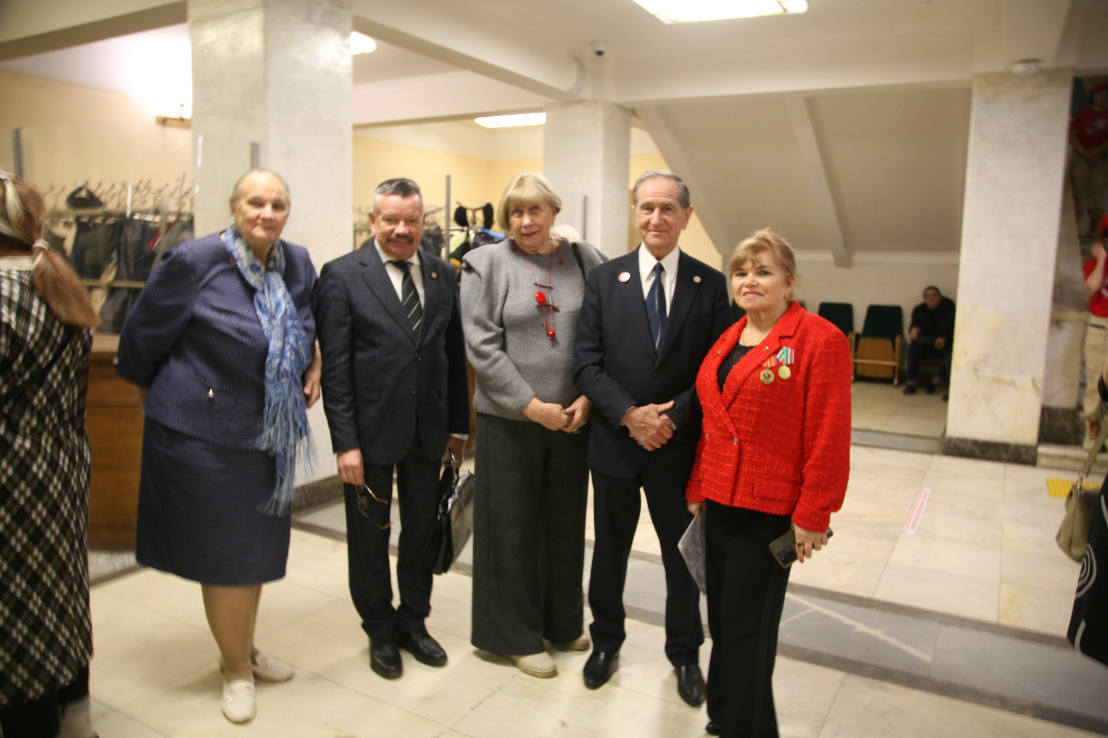 �������� ��������� �� �������� ���� 105