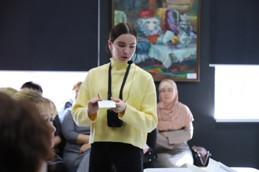 ������-����� '���������� � ���� � ��������� �������' � ������������������ ������ ����������� ��������� ��� � ���������