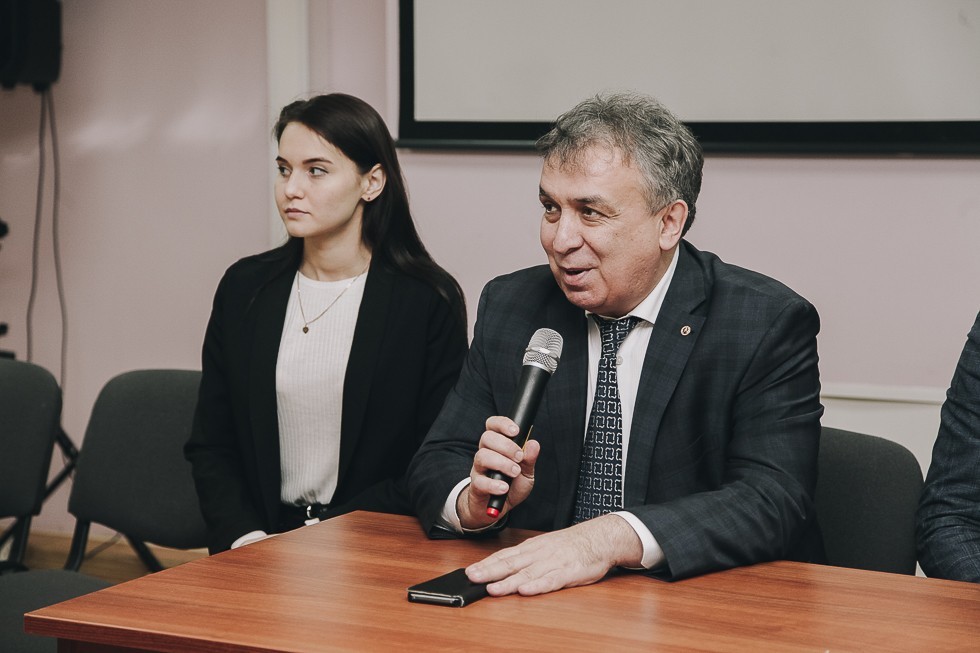 ���������� ������� ������������ ������� ��� �� ����������� ���������