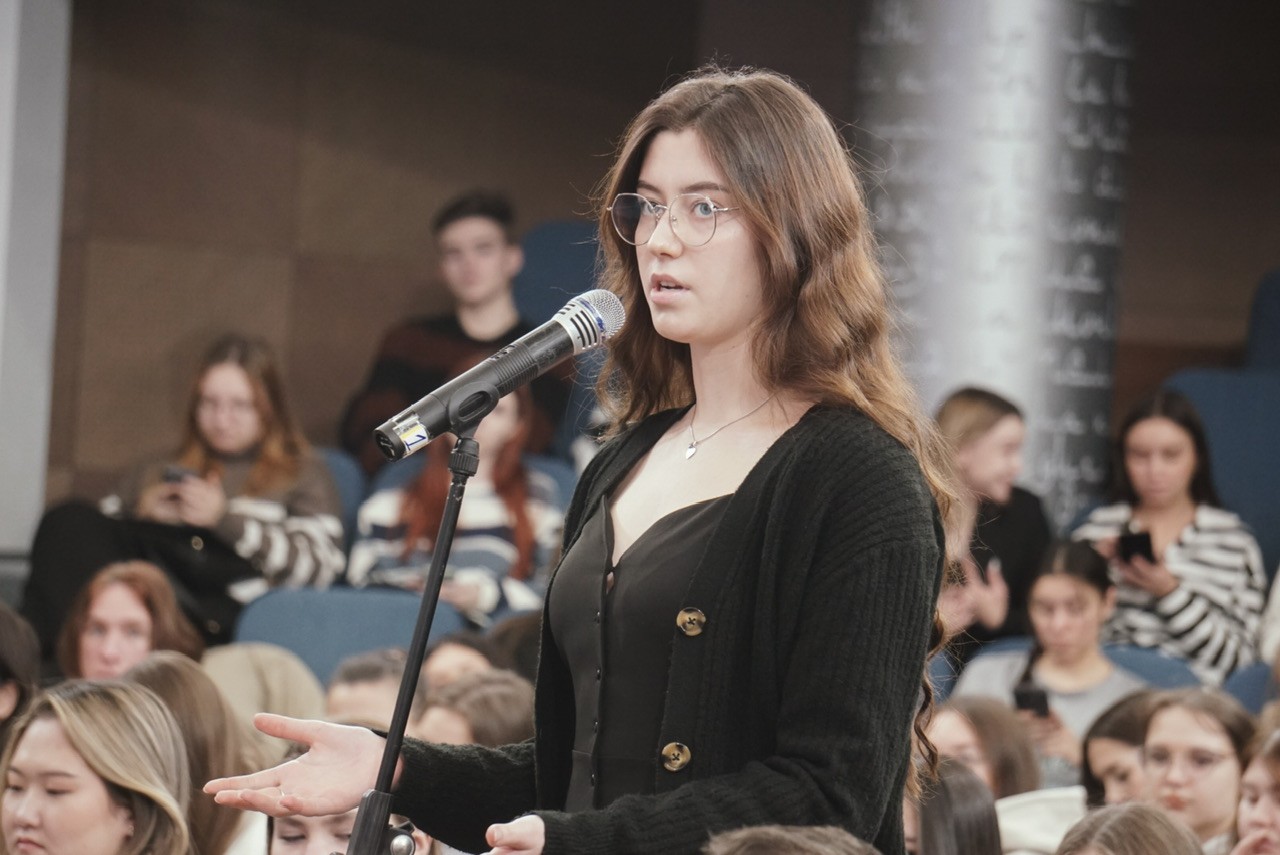 �. ��������: '���������� ���� ����� ������������ ������������ �����' ,�. ��������: &laquo;���������� ���� ����� ������������ ������������ �����&raquo;