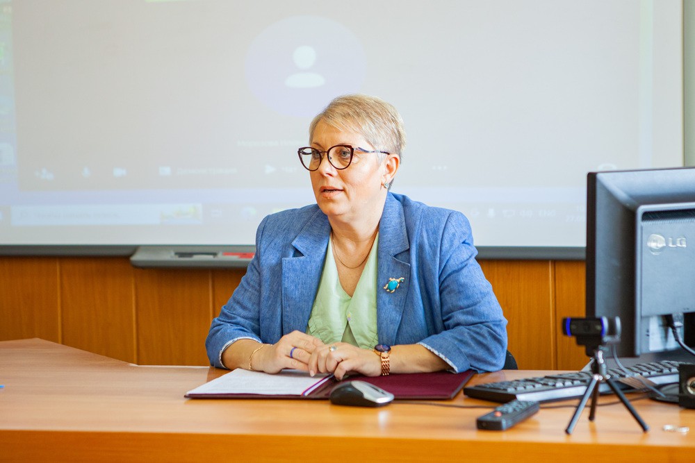 IX ������������ ������: ������ (����)