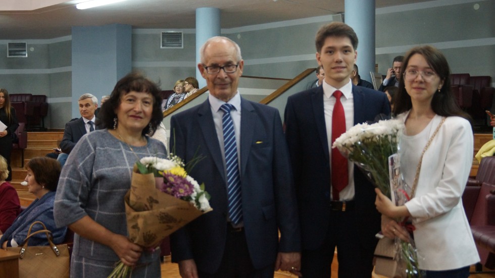 �������ң ����� �ә��ә��