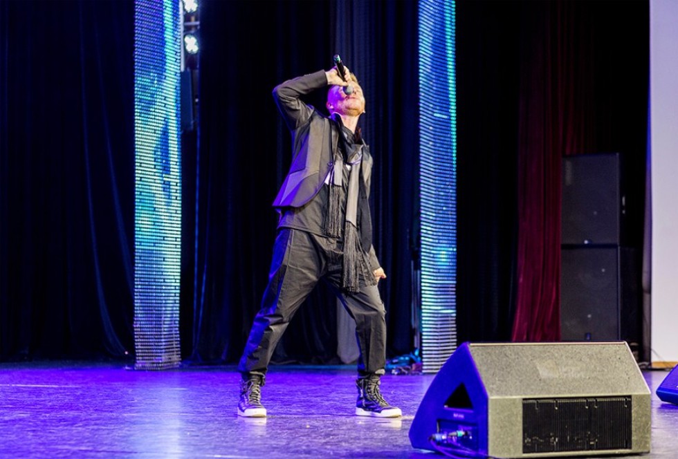 Все началось с судьбоносной песни 'Золотая рыбка' Все началось с судьбоносной песни 'Золотая рыбка'