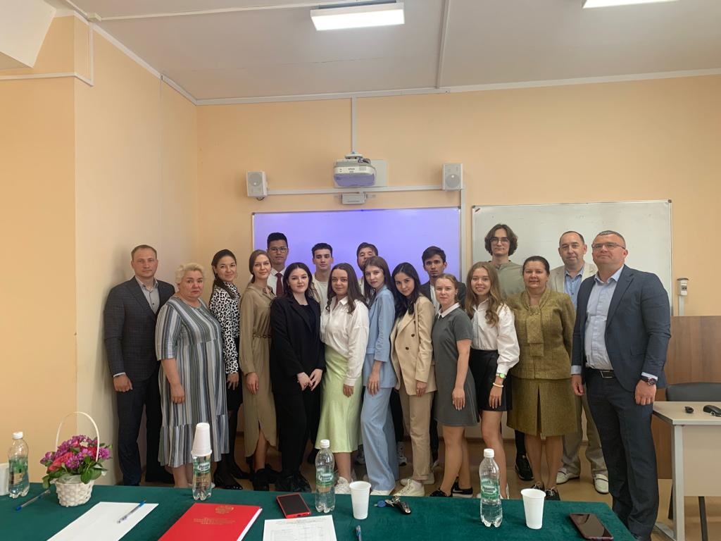 Защита выпускных квалификационных работ группы 16-901 Управление качеством Защита выпускных квалификационных работ группы 16-901 Управление качеством