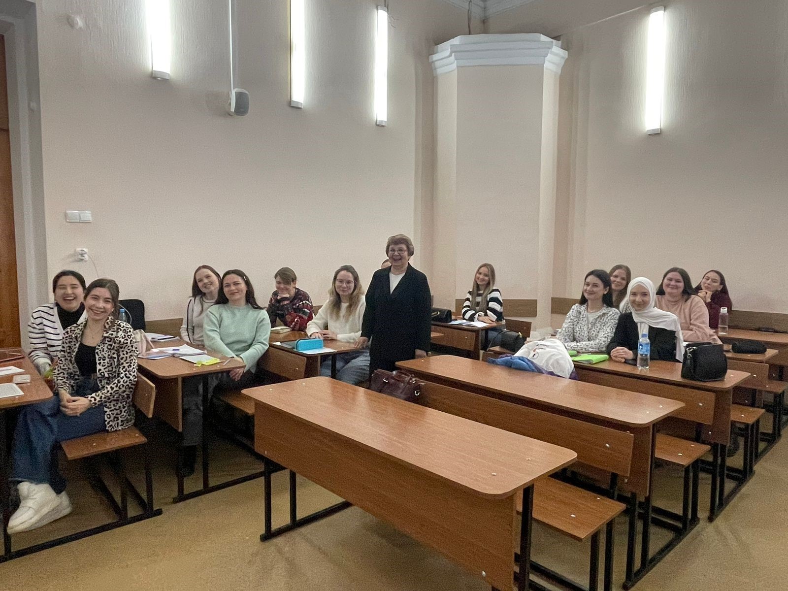 Кураторский час с пятикурсниками группы 17.1-009 Кураторский час с пятикурсниками группы 17.1-009