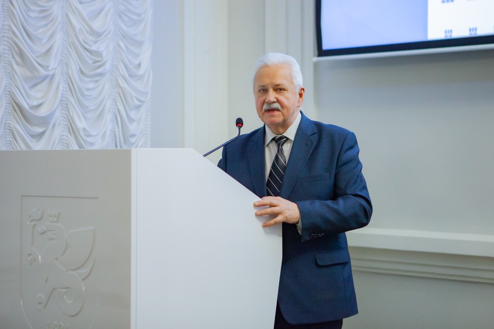 Состоялось торжественное заседание Ученого совета, приуроченное к 125-летию Елабужского института Состоялось торжественное заседание Ученого совета, приуроченное к 125-летию Елабужского института