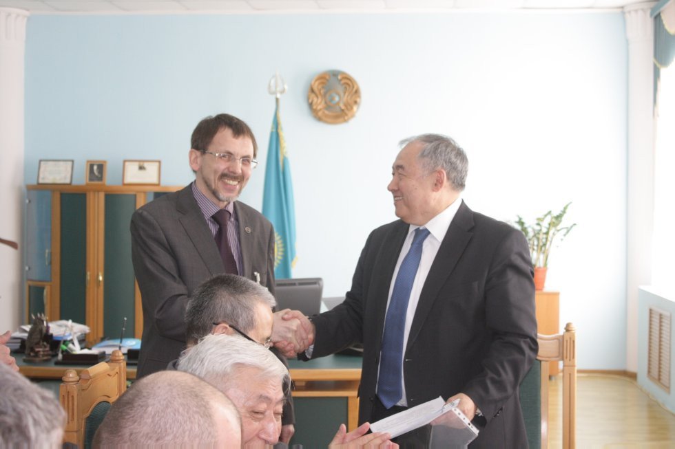 Strategy 'Kazakhstan-2050' Discussed in Aktobe State University'
