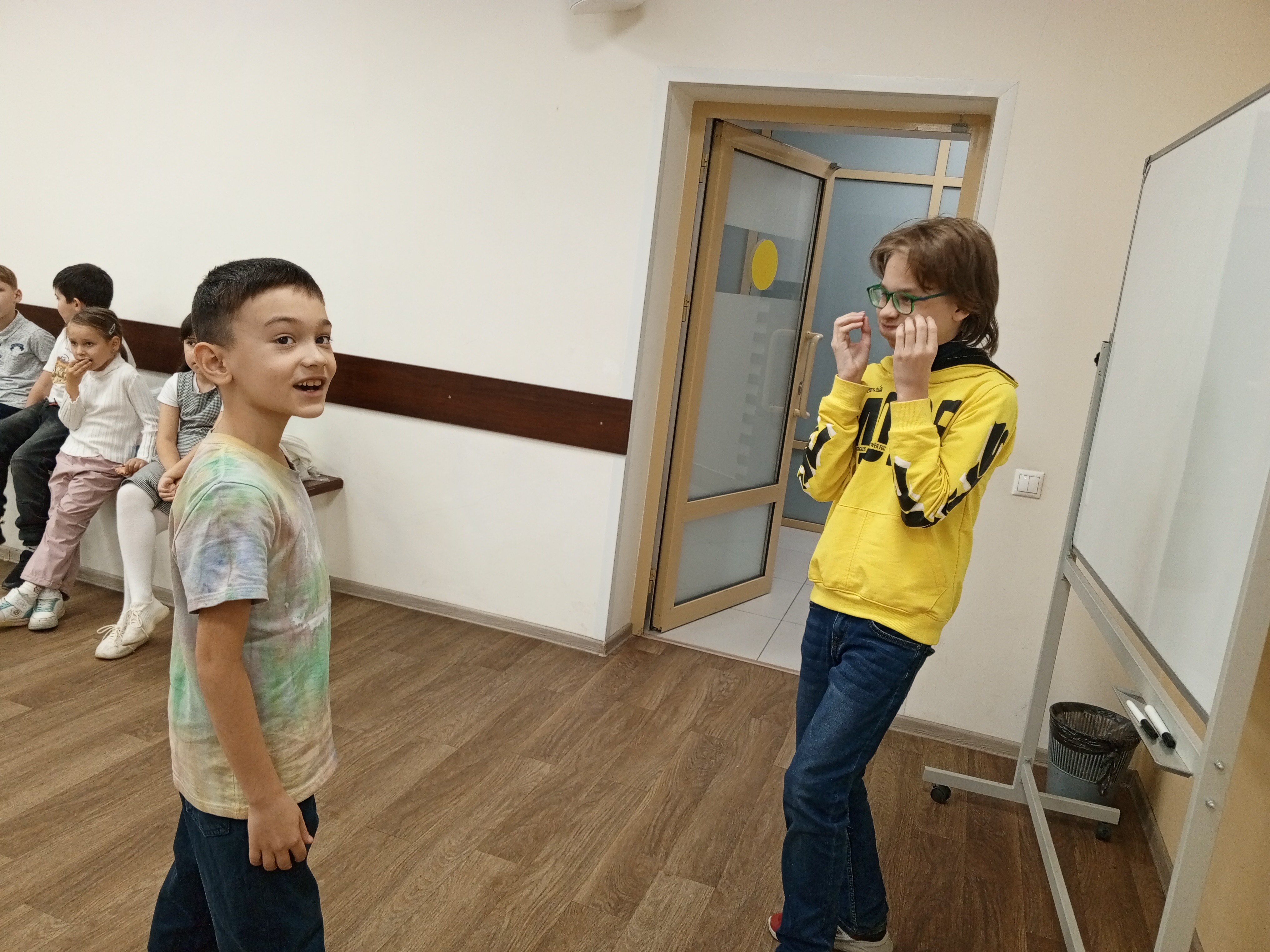 Занятия в детском театре КФУ 'Радуга' продолжаются Занятия в детском театре КФУ 'Радуга' продолжаются