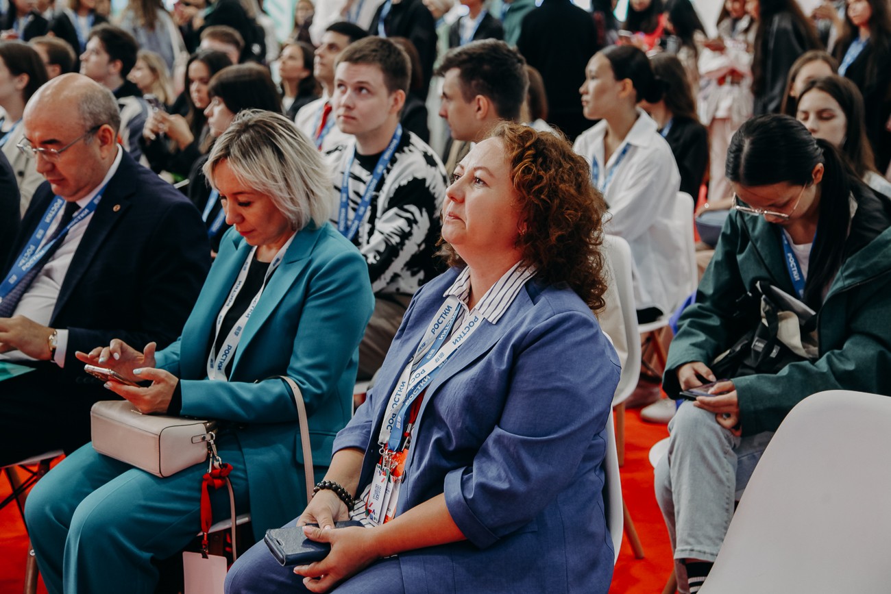 ��� ��������� ������� � ������ '������: ������ � ����� ? �������������� ��������������'.