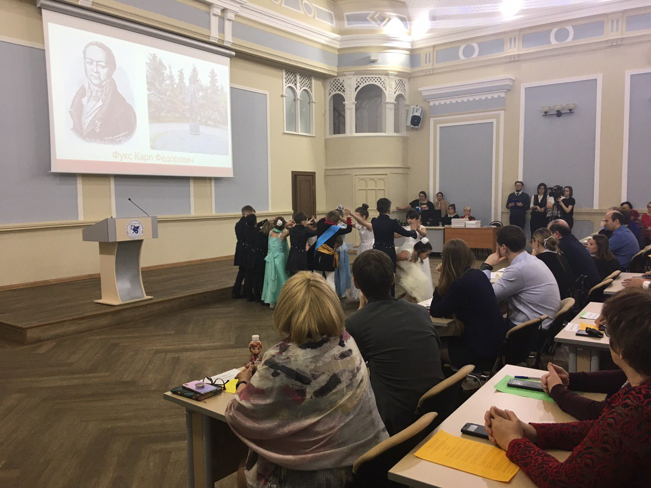 Родители юных актеров о детском театре КФУ 'Радуга' Родители юных актеров о детском театре КФУ 'Радуга'