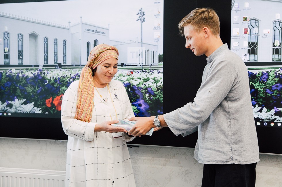 ������������ ������ ������ ������ ����� 