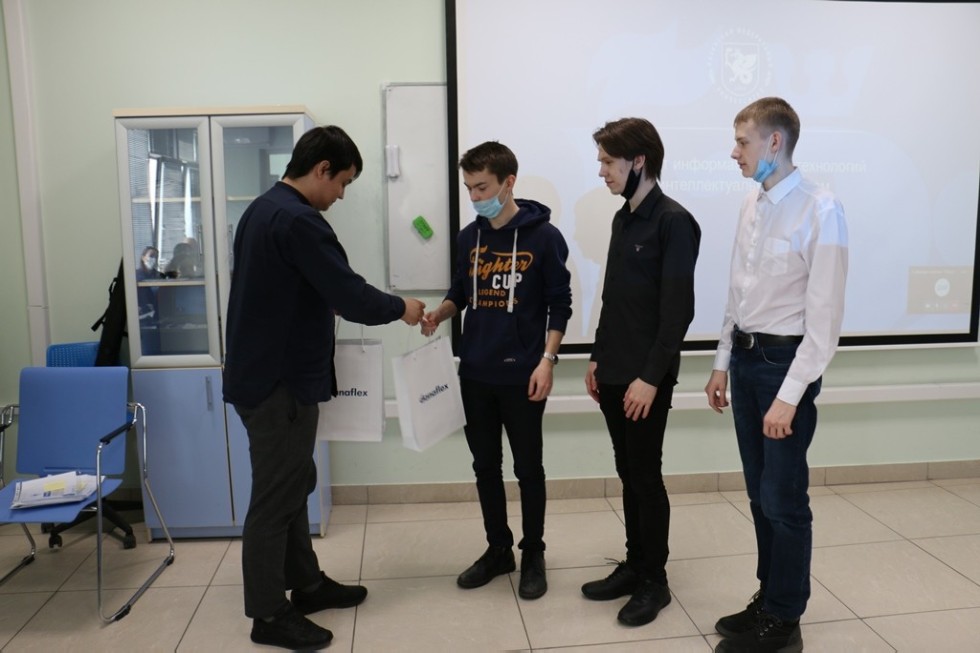 ��������� ����� ������ ������ ���� 